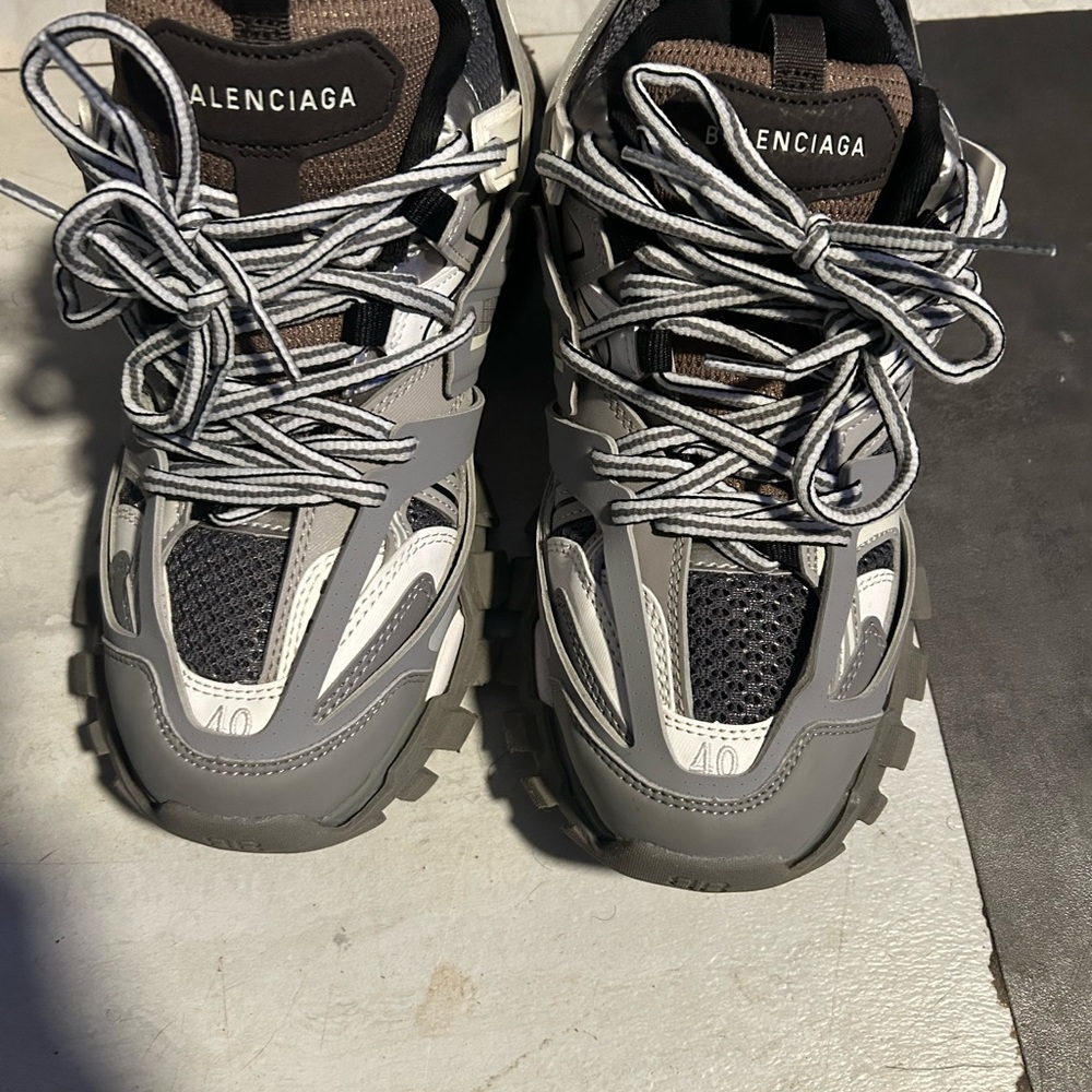 Balenciaga track (LED GRAY)